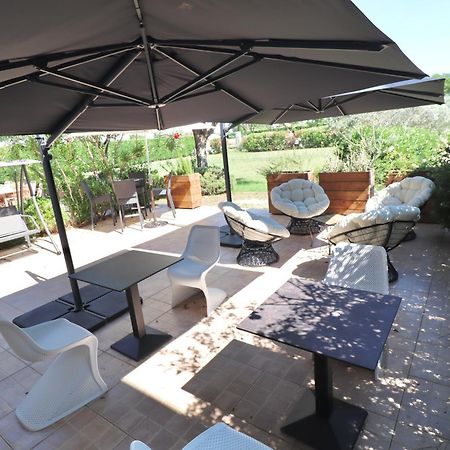 Saint-Just  Chambres D'Hotes Avec Jacuzzi Et Piscine Au Mas De Cadoule מראה חיצוני תמונה