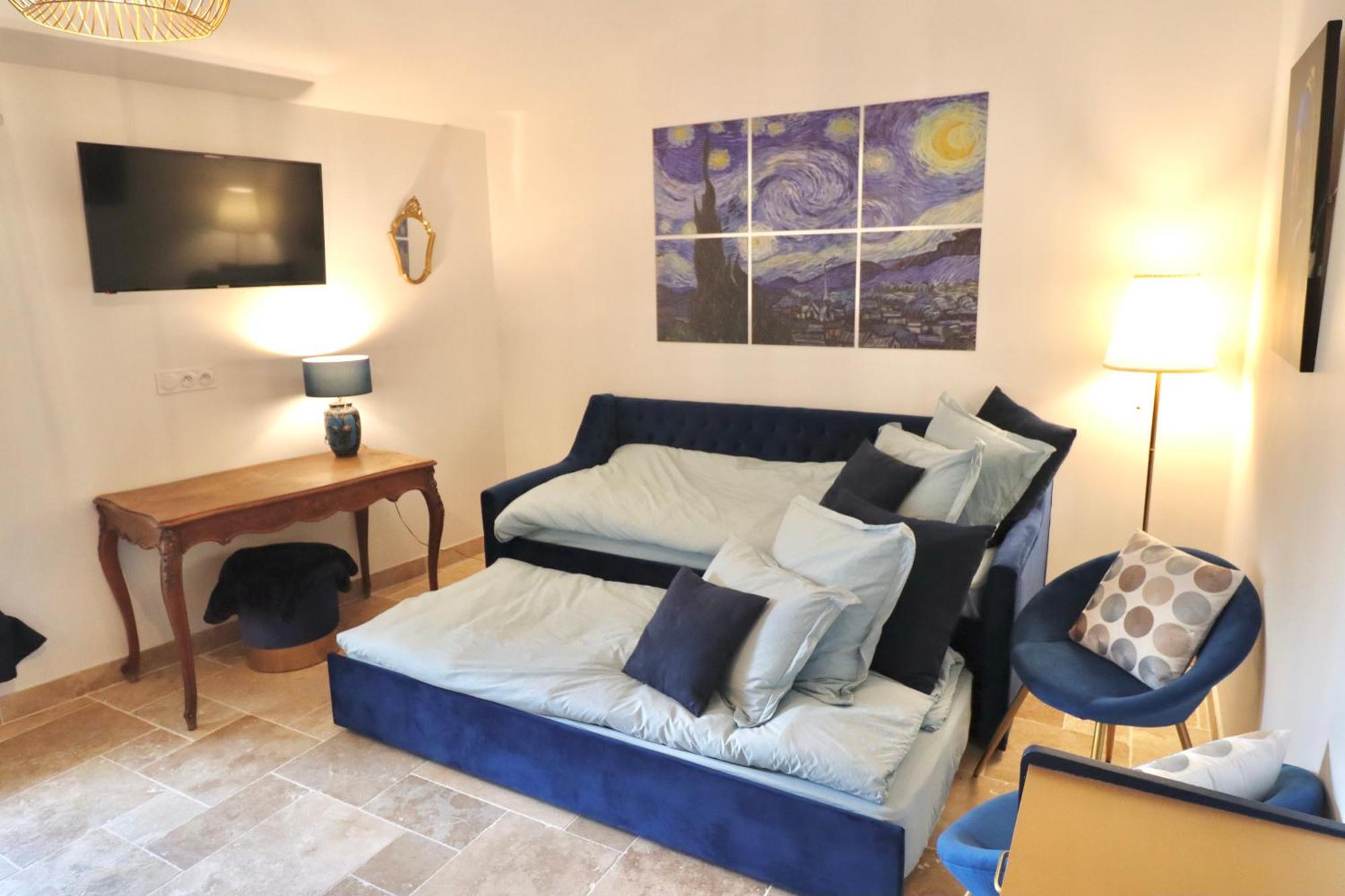 Saint-Just  Chambres D'Hotes Avec Jacuzzi Et Piscine Au Mas De Cadoule חדר תמונה