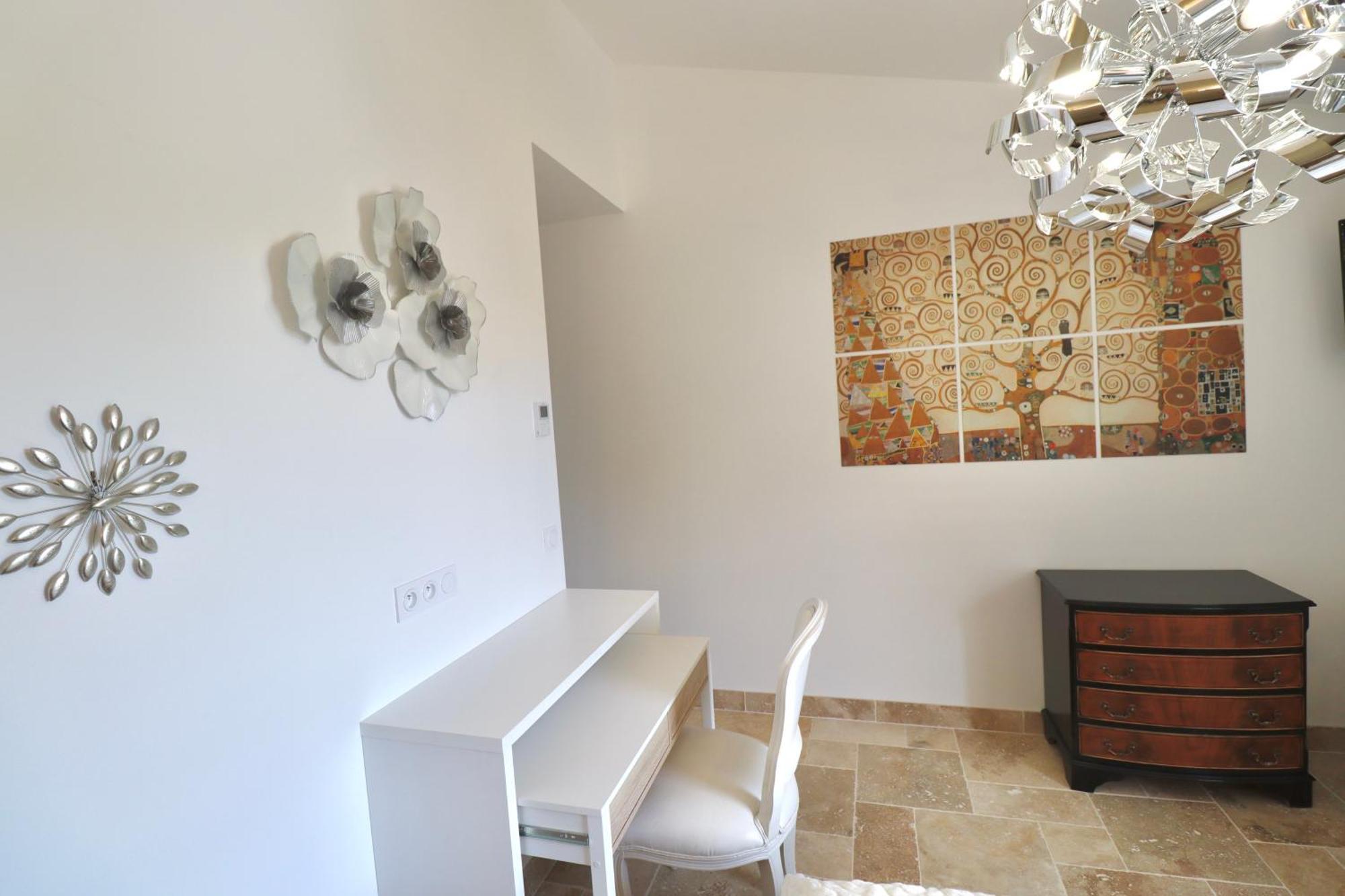 Saint-Just  Chambres D'Hotes Avec Jacuzzi Et Piscine Au Mas De Cadoule חדר תמונה